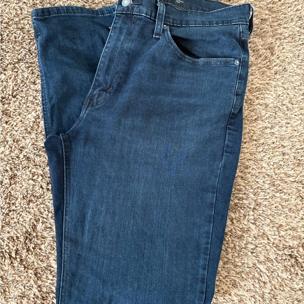 Levi's Dark Indigo Straight Jeans